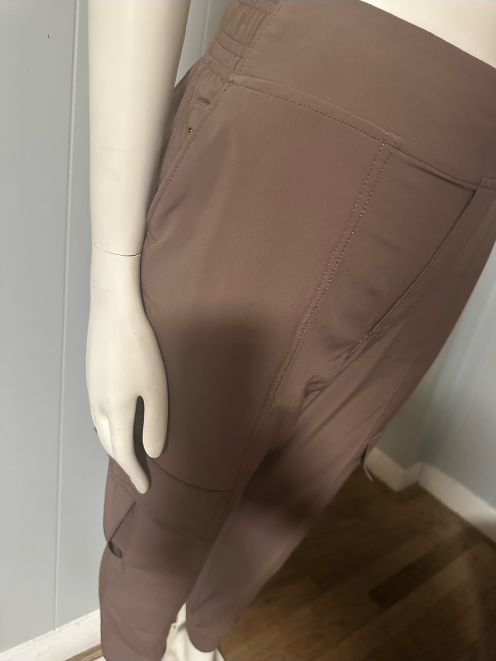 Women’s Brown Cargo Jogger Pants Lightweight Stretch Utility Athleisure Size 0 - Picture 6 of 9